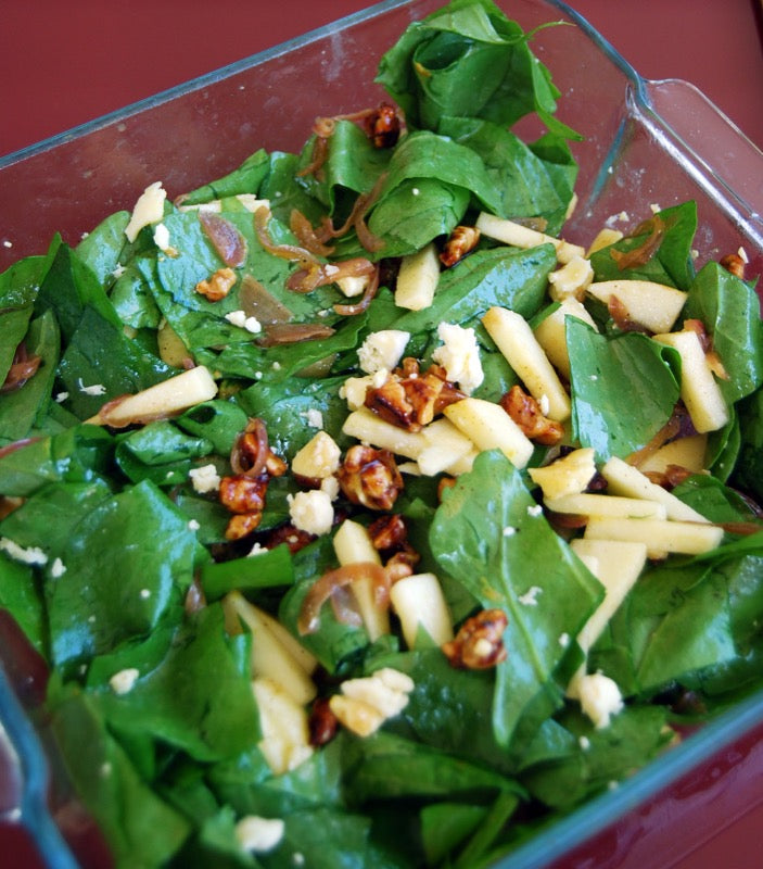 Spinach salad w candied walnuts and apples