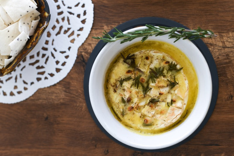 Baked Garlic Camembert | The Cheese Series