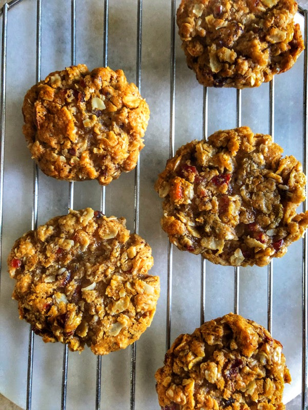 Oatmeal Raisin Cookies {eggless + vegan}