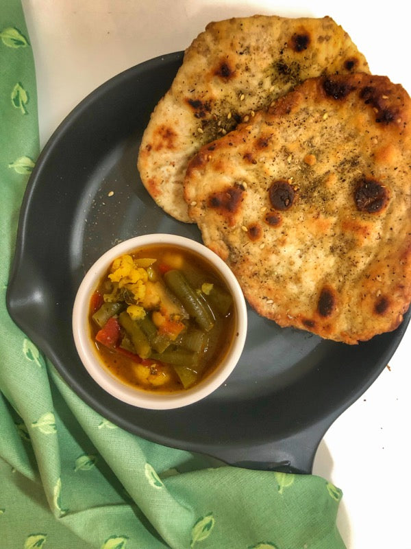 EASY FLATBREAD {NO YEAST}
